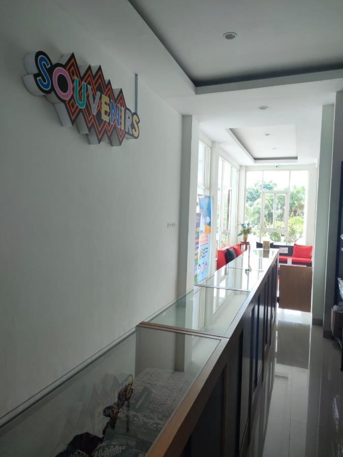 Naka Hotel Kupang Kupang  Exterior foto
